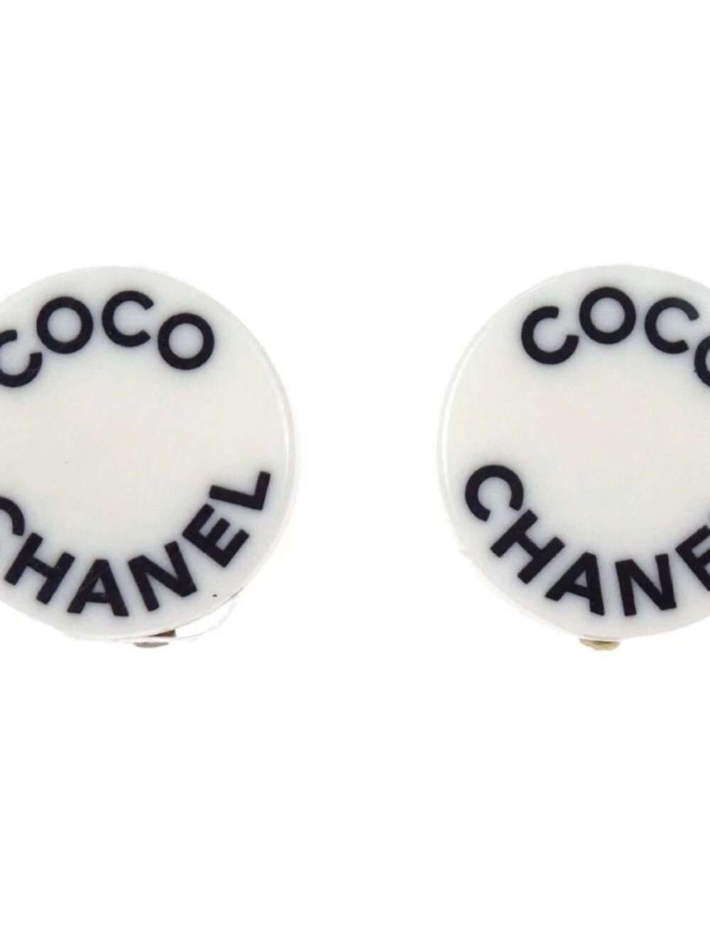 Chanel Button Clip-On Earrings Acrylic White 07P 188939